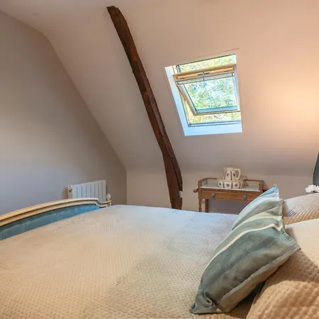 Dans Grange Foraine - Ruisseau * Artalens-Souin